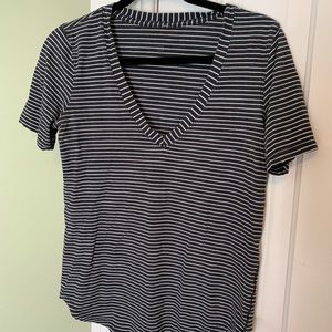 Lululemon black and white striped shirt